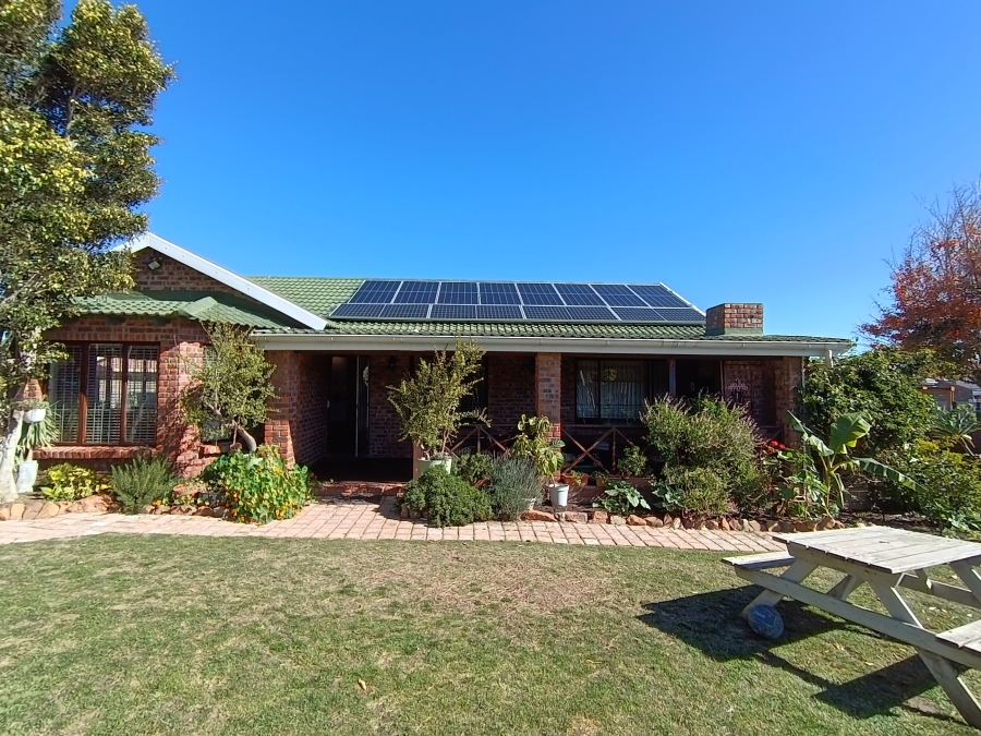 3 Bedroom Property for Sale in Wavecrest Eastern Cape